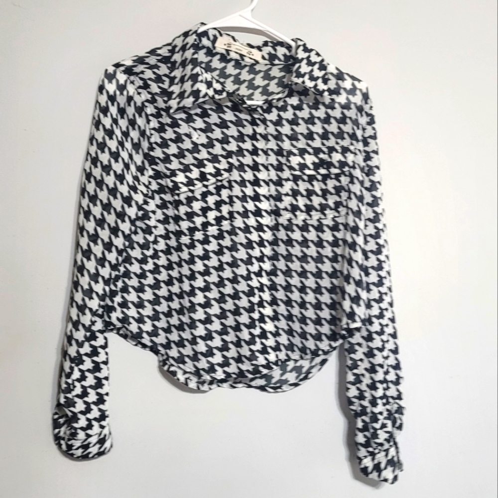Mine Black and White Houndstooth Button Down‎ Shirt XS